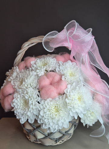 Композиция в корзине &laquo;Нежные чувства&raquo; от интернет-магазина цветов в 