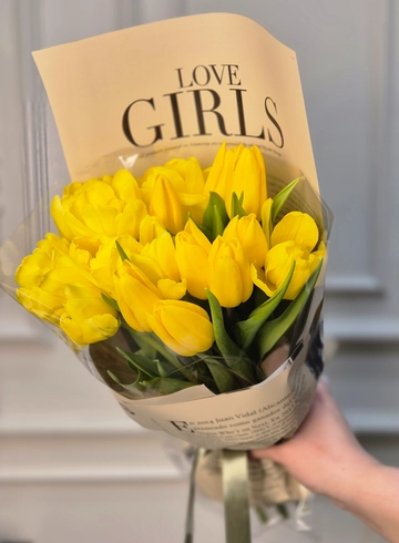 Солнечные тюльпаны от интернет-магазина цветов в 
